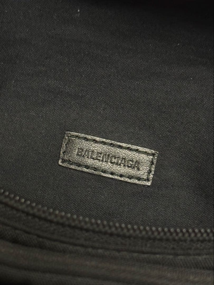 【極美品】BALENCIAGA NYLON WAIST BODY BAG