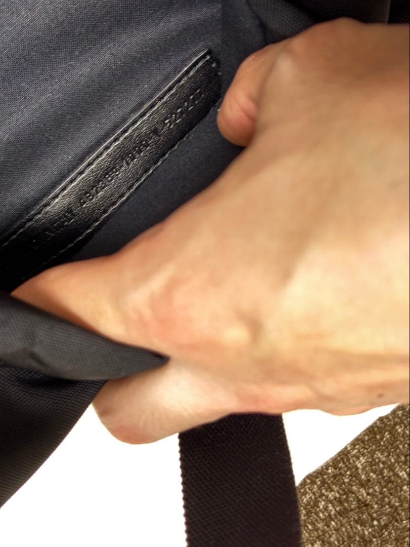 【極美品】BALENCIAGA NYLON WAIST BODY BAG