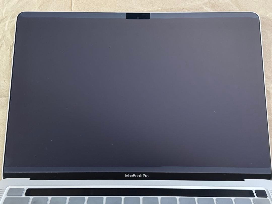MacBook Pro 13インチ M1 8GB 256GB Spigenケース