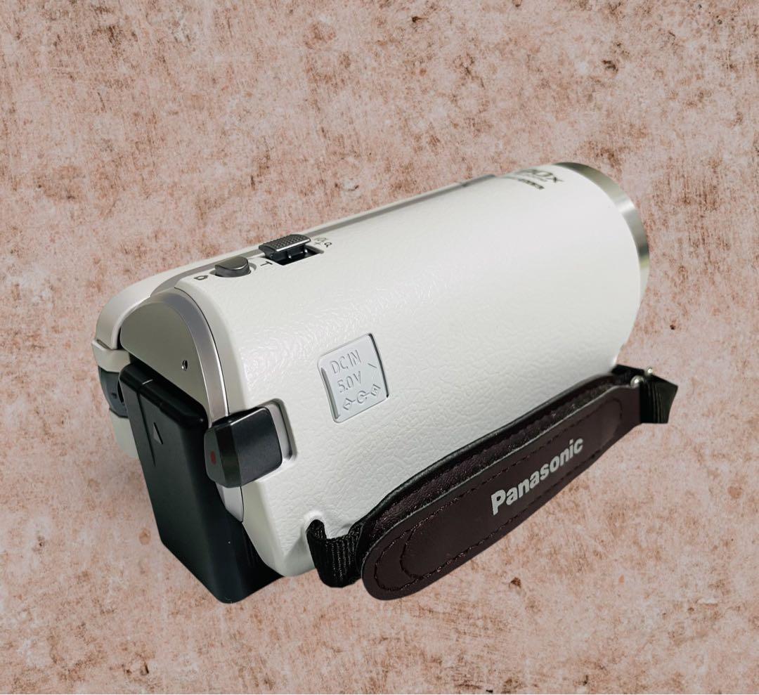 （美品）Panasonic HC-W590M ビデオカメラ ホワイト色