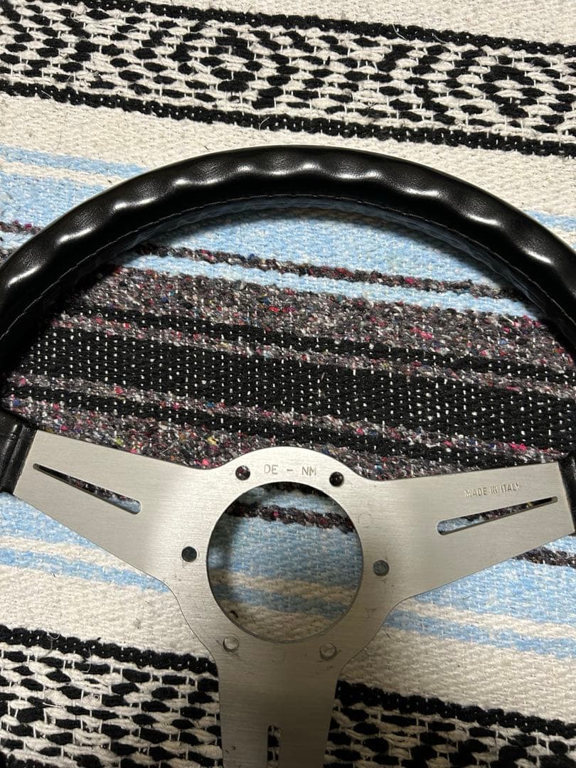 【当時物】イタリア製NARDI ナルディ レザーステアリング φ36.5