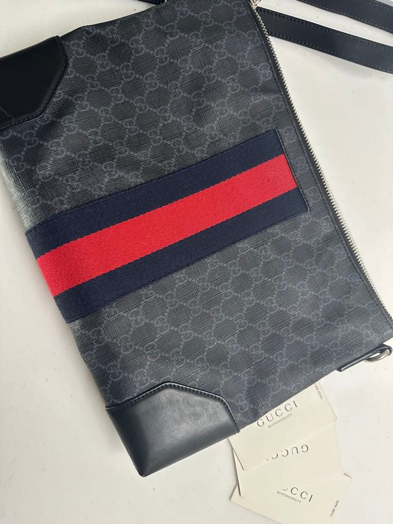 GUCCI GGスプリームキャンバス×レザー