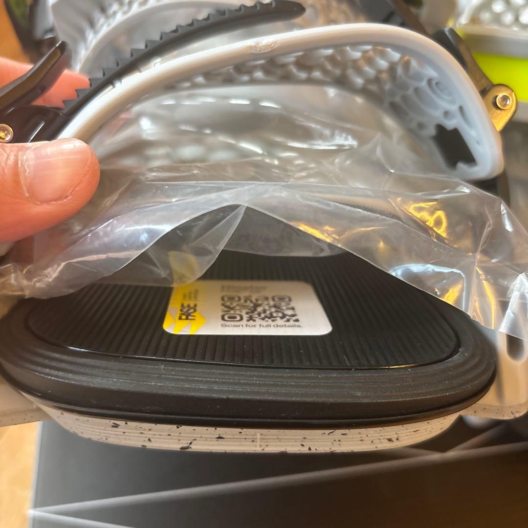 Bataleon blaster FASE MLサイズ TOGRAYビンディング