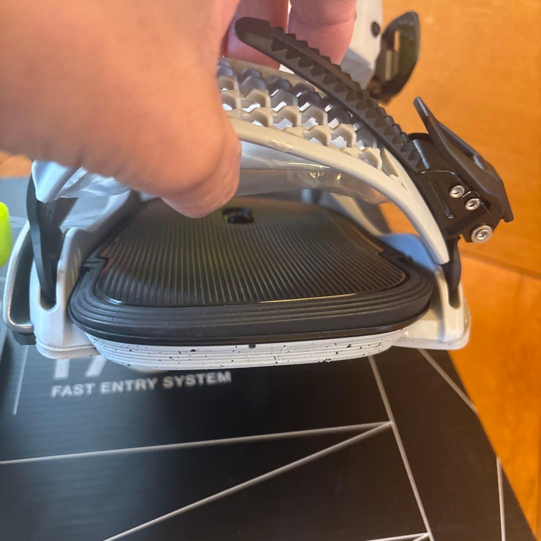 Bataleon blaster FASE MLサイズ TOGRAYビンディング