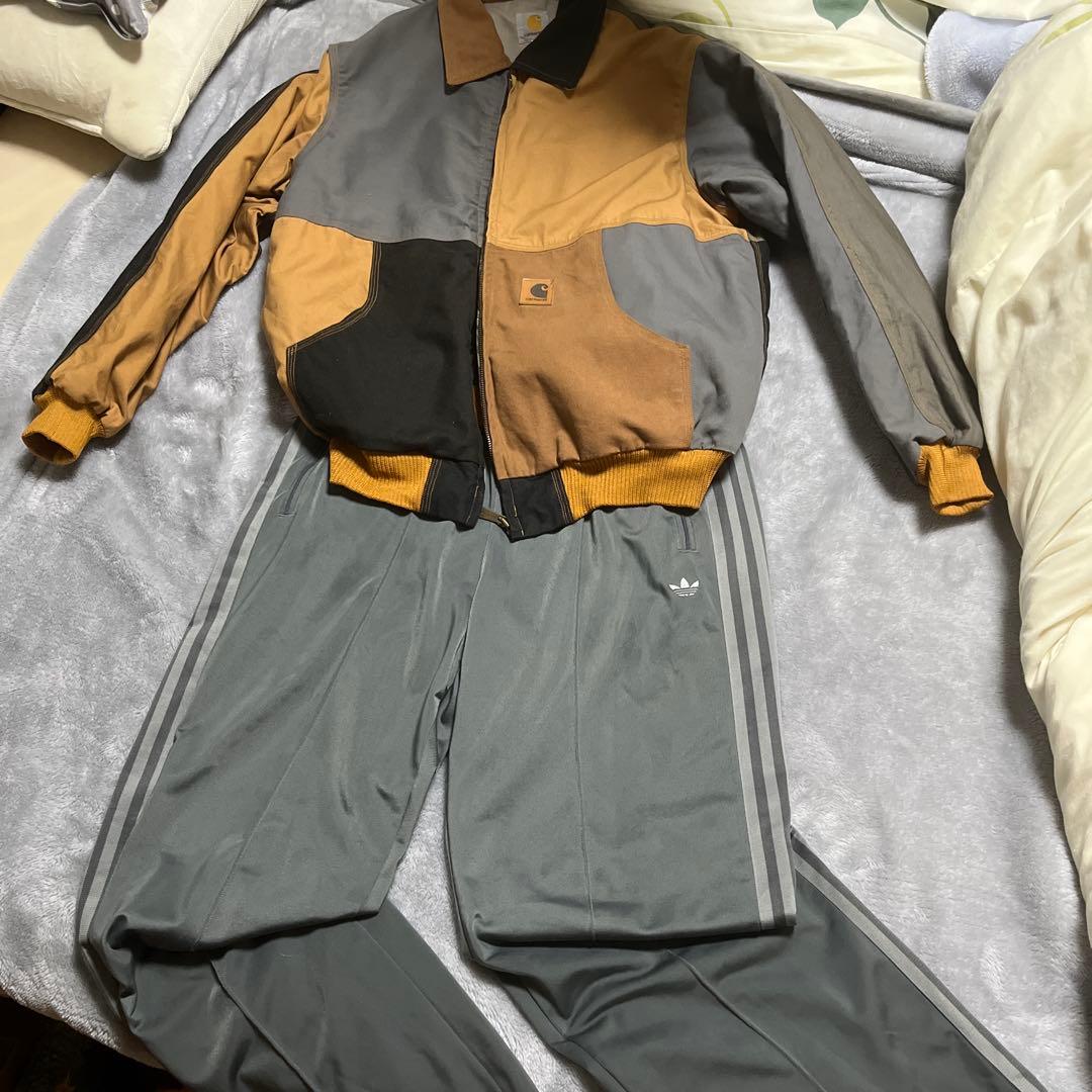 今月限定価格Carhartt マルチカラーブルゾン