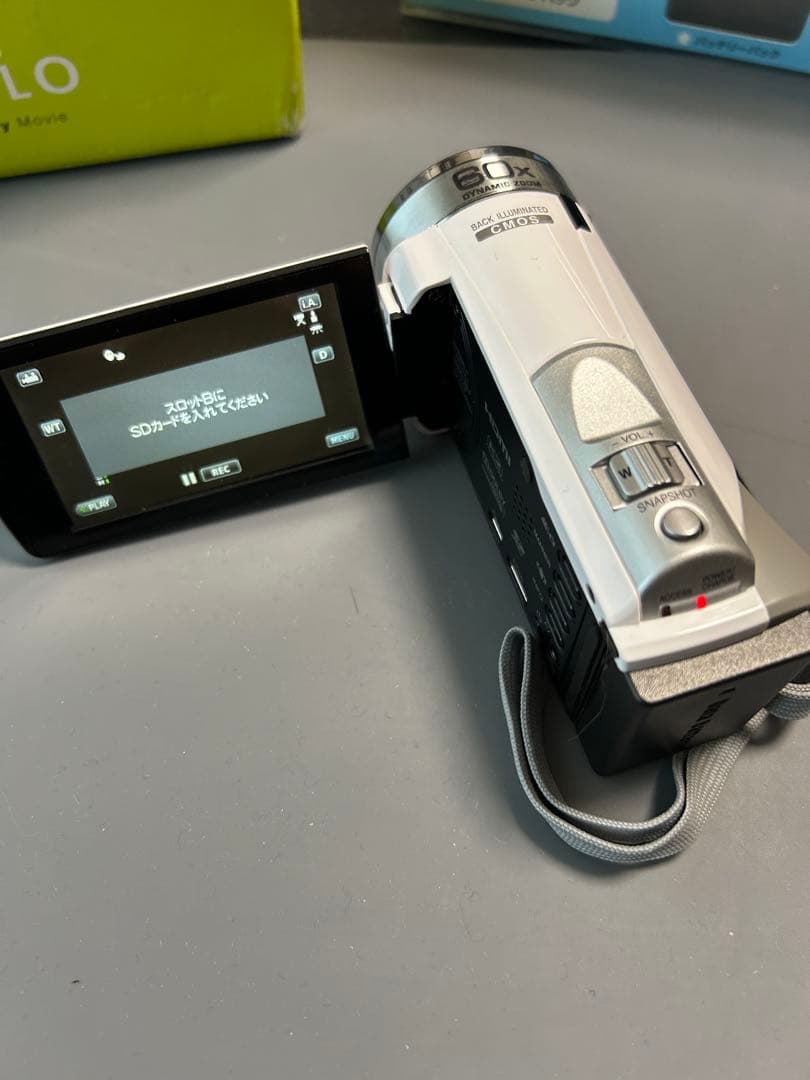 JVC ビデオカメラ　EVERIO GZ-HM133-W セット品