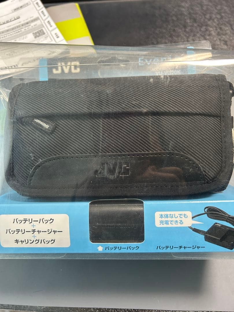 JVC ビデオカメラ　EVERIO GZ-HM133-W セット品