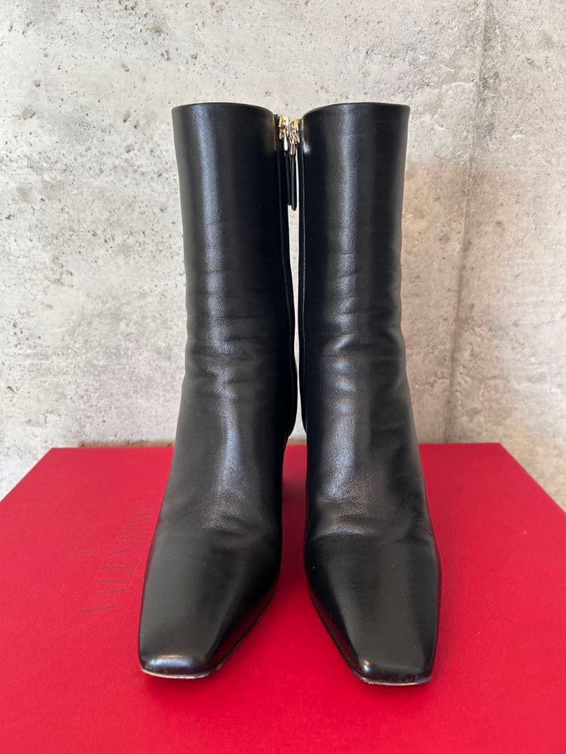 A*ス様 ヴァレンティノ ブーツ