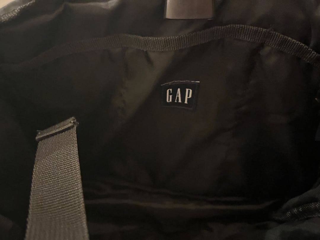 old gap ブラックメッセンジャーバッグ