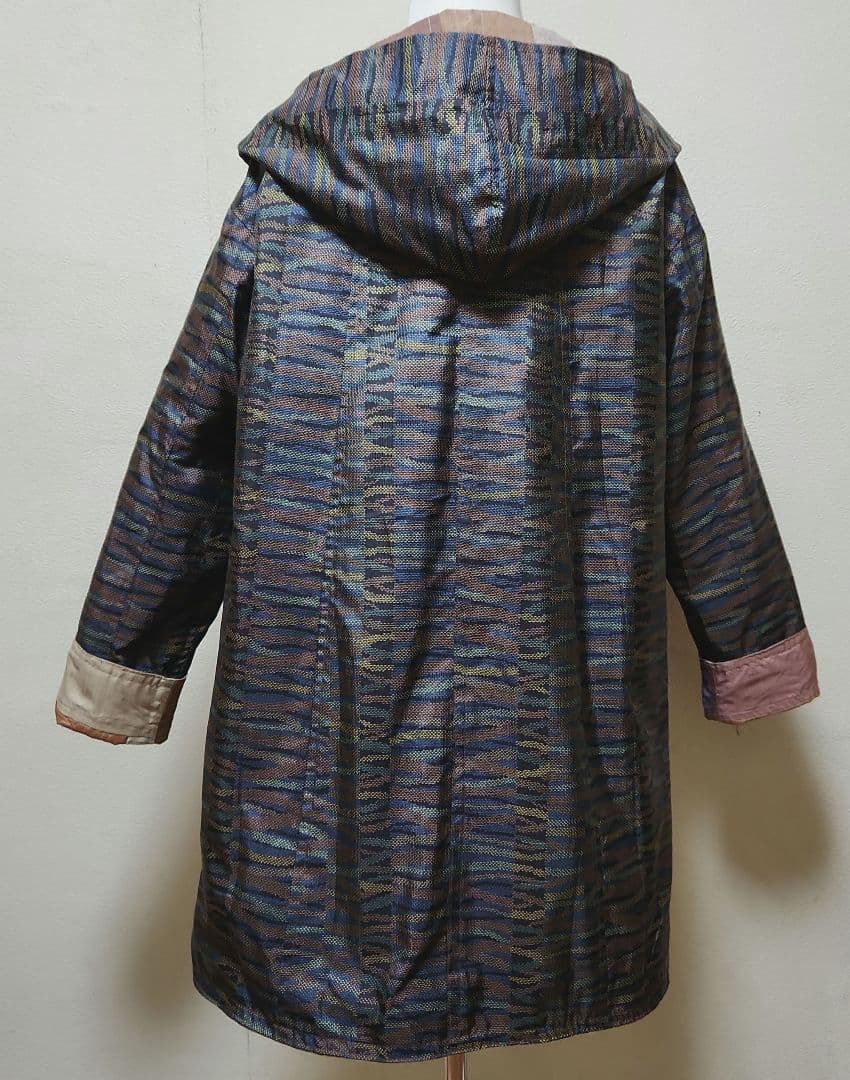 正絹7マルキ大島紬面と無地紬パッチワーク面のリバーシブルWフ－ドコ－ト