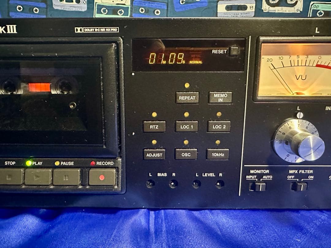 TASCAM プロ業務用高級3ヘッドカセットデッキ 122MK3 EX104