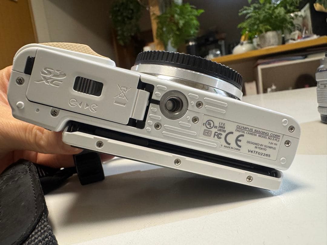 OLYMPUS PEN Lite E-PL5 ホワイト【訳あり】