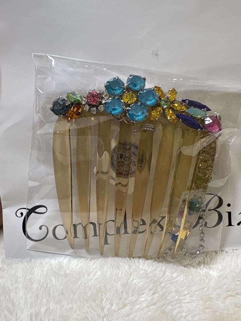 【新品未使用】コンプレックスビズ　スワロフスキー　ヘアコーム
