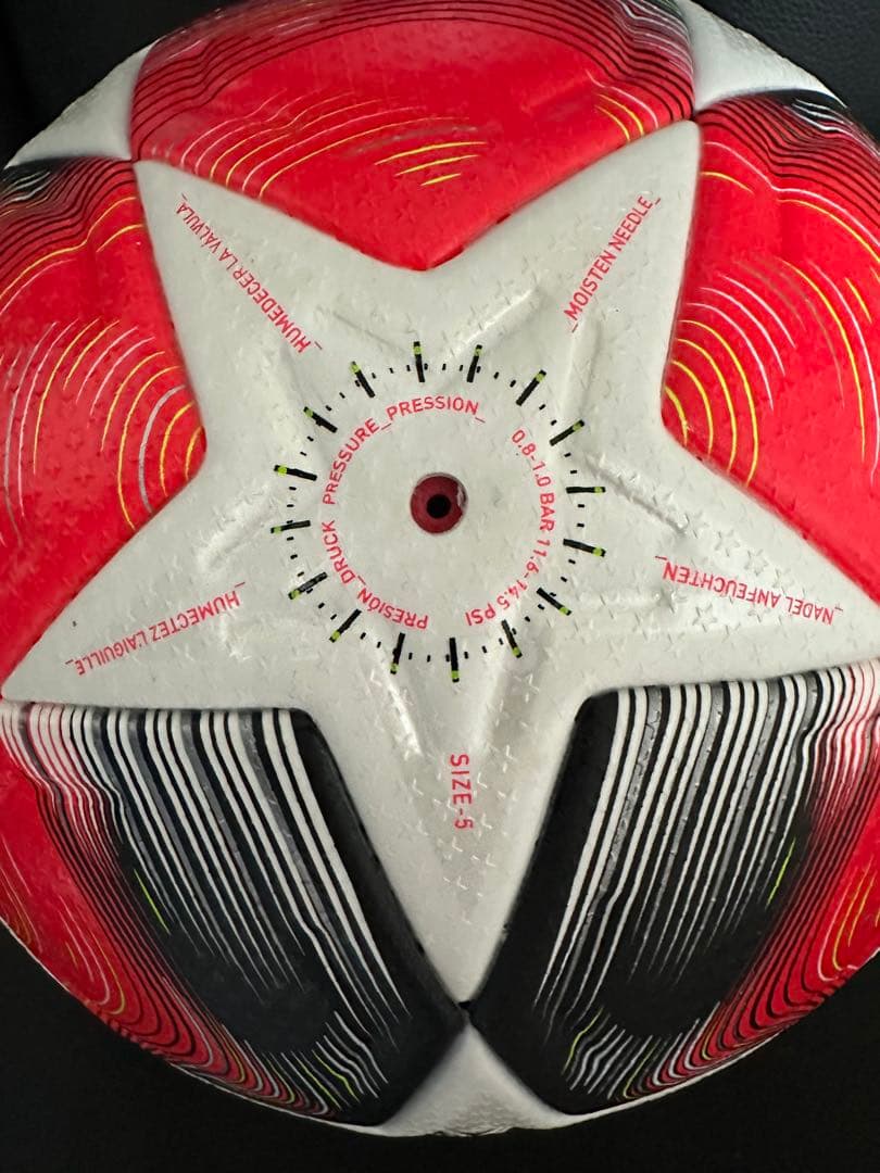 【国内正規店購入】フィナーレチャンピオンズリーグ公式試合球　プロ新品未使用