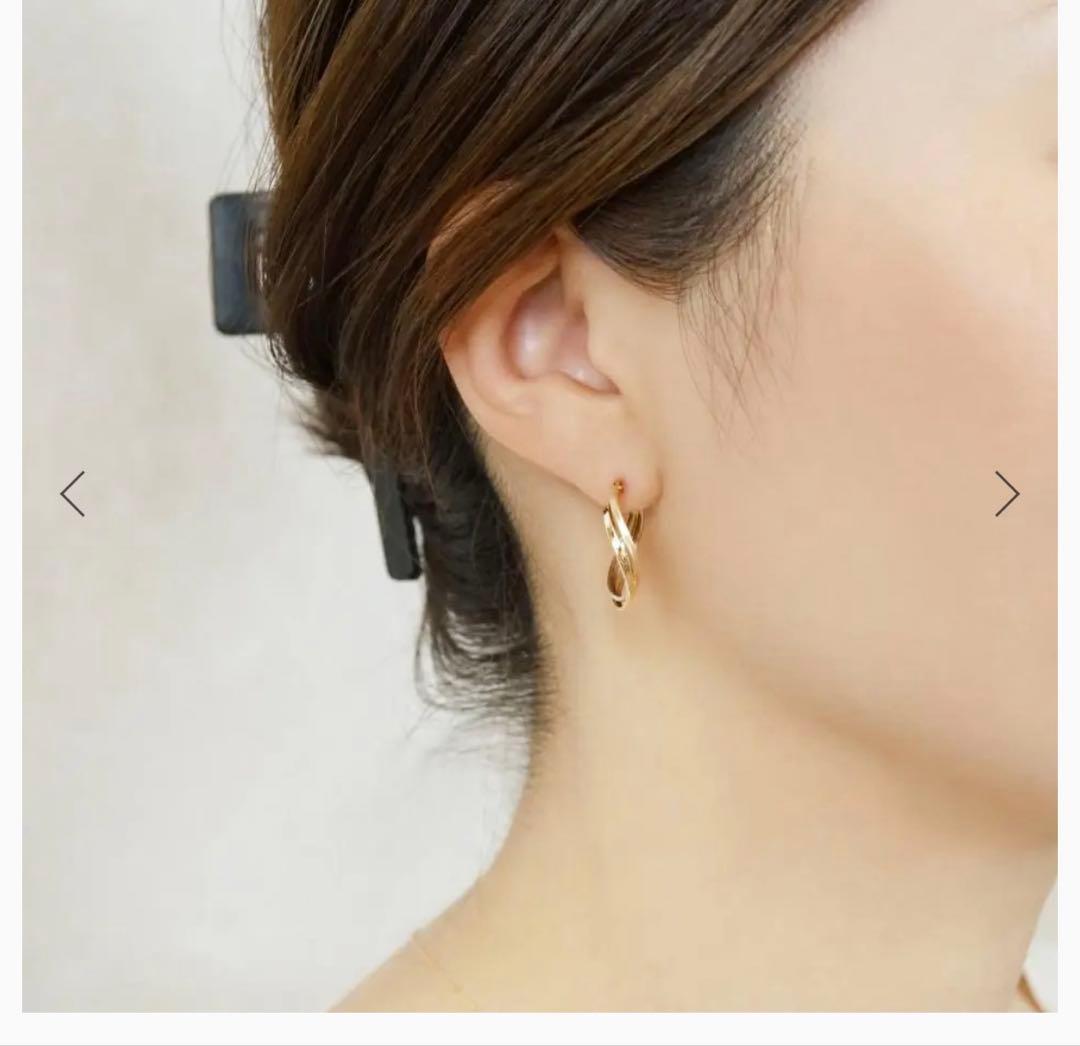 【片耳】　K18/K10 ヒネリツインフープピアスL(YG)