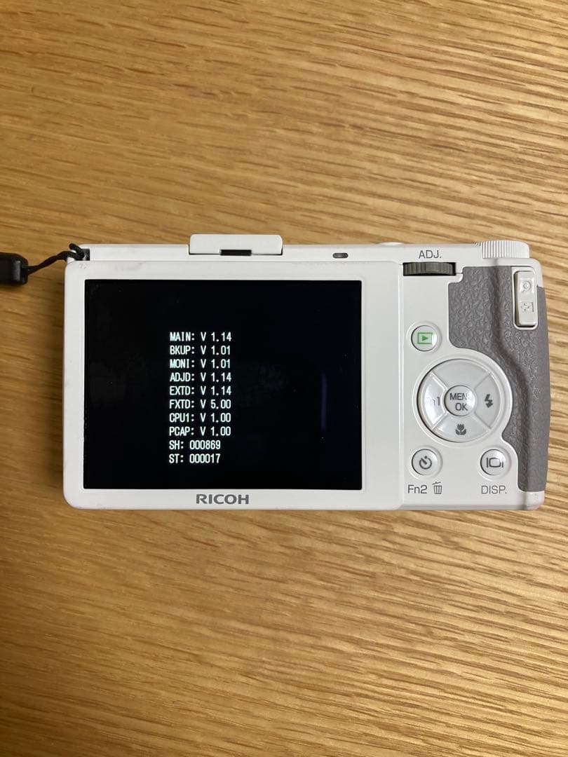 【最終価格】RICHO GR DIGITAL IV ホワイトエディション