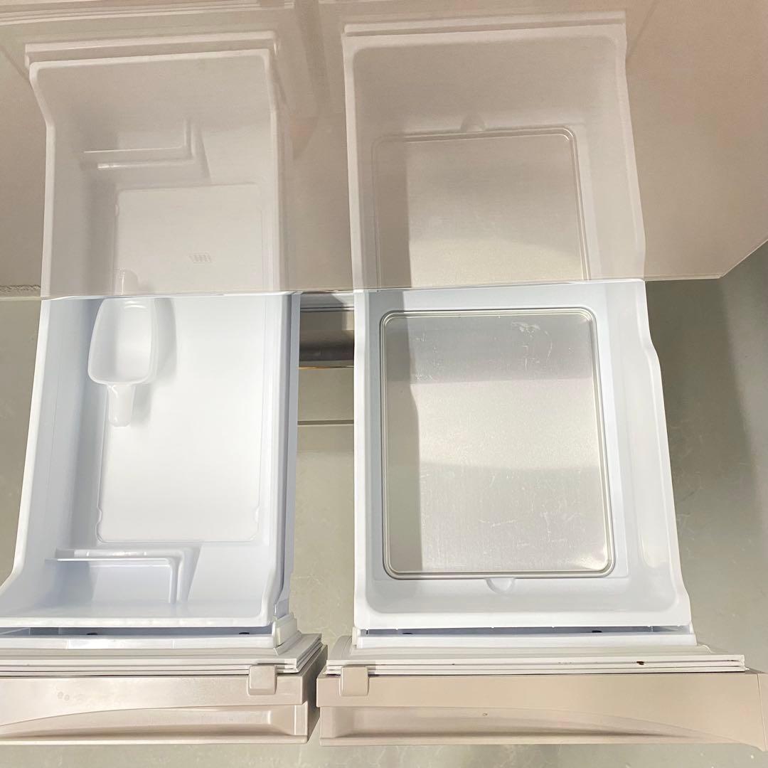 三菱チルドルーム搭載おしゃれグレージュガラスドア大型冷蔵庫　　都内発送無料