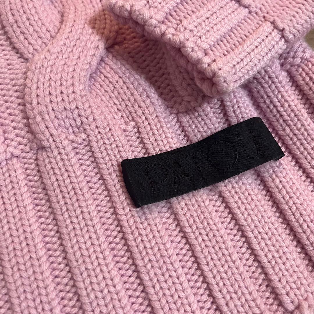 ケーブル編みピンク長袖ニットセーター