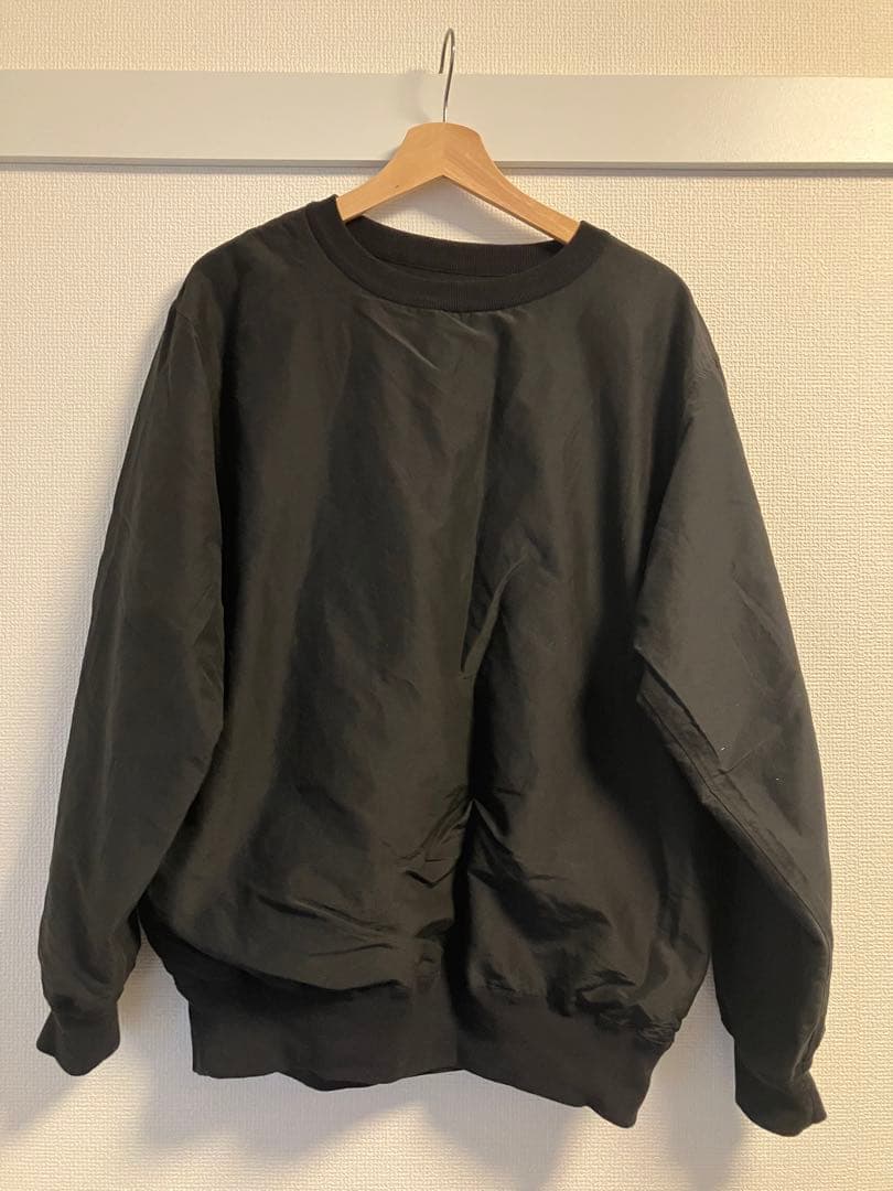 comoli リバーシブルプルオーバー