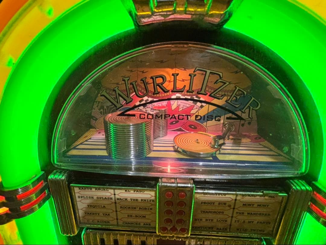 【中古】ジュークボックスミニ　レトロ　インテリア　 ジュークボックス ジャンク