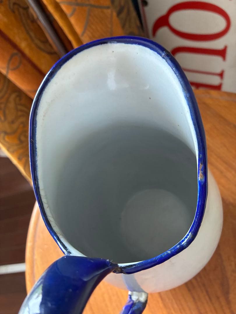 フランス　アンティーク　ホーロー　ジャグ　ピッチャー　水差し　ホワイト　100年