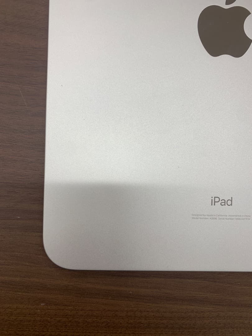 t*i様 動作確認済 iPad 第10世代 64GB ID W0352