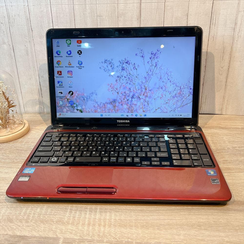 ✨決算セール✨東芝ノートPC 第2世代i7 SSD128GB HN697