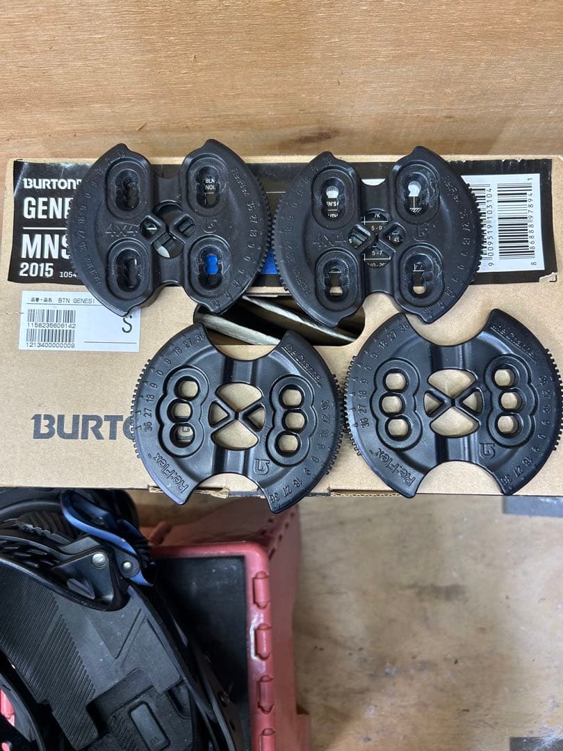 バートン　ジェネシス　サイズS