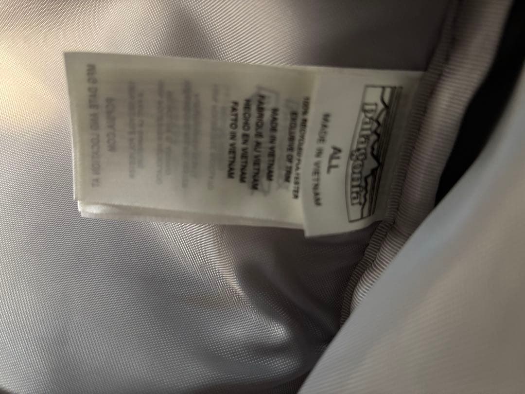 【中古・良品】Patagonia BLACK HOLE MLC バッグ黒