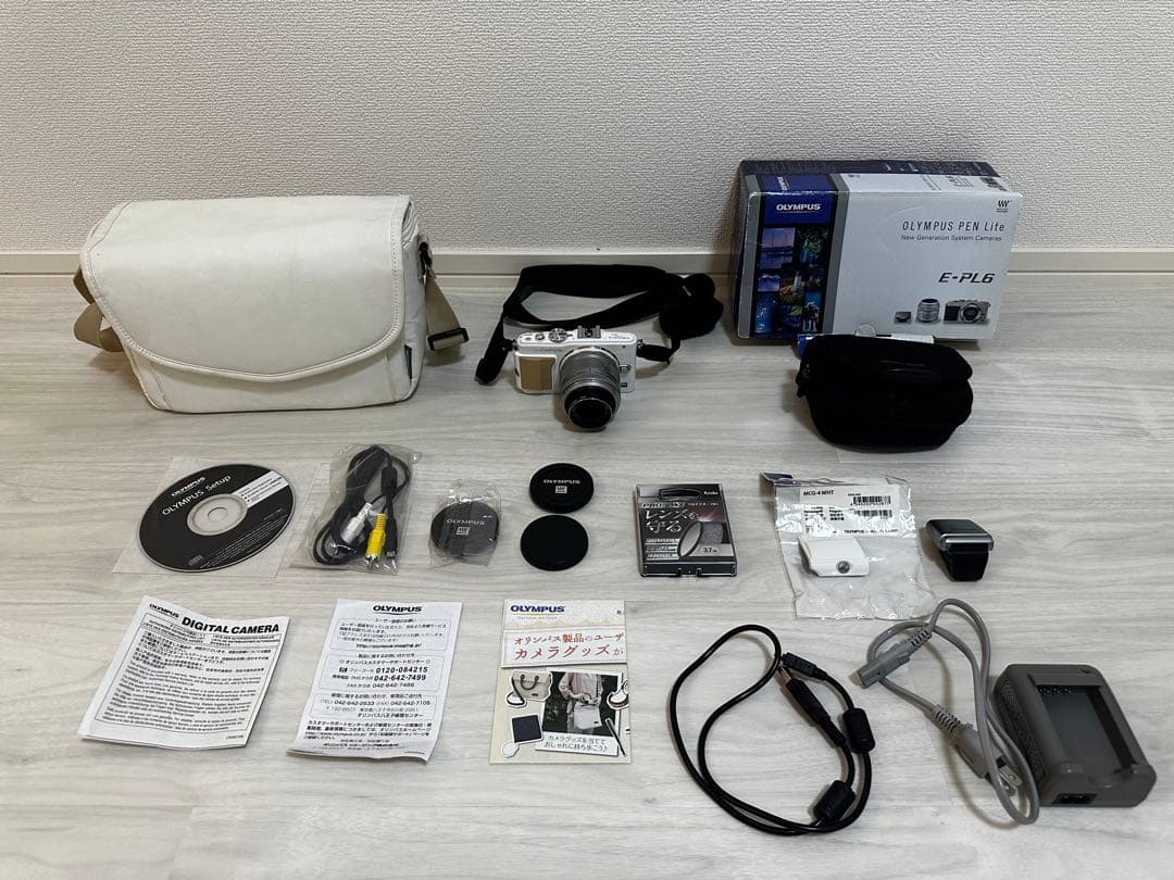 OLYMPUS E-PL6✨高機能ミラーレス一眼レフカメラ❤️スマホ転送OK