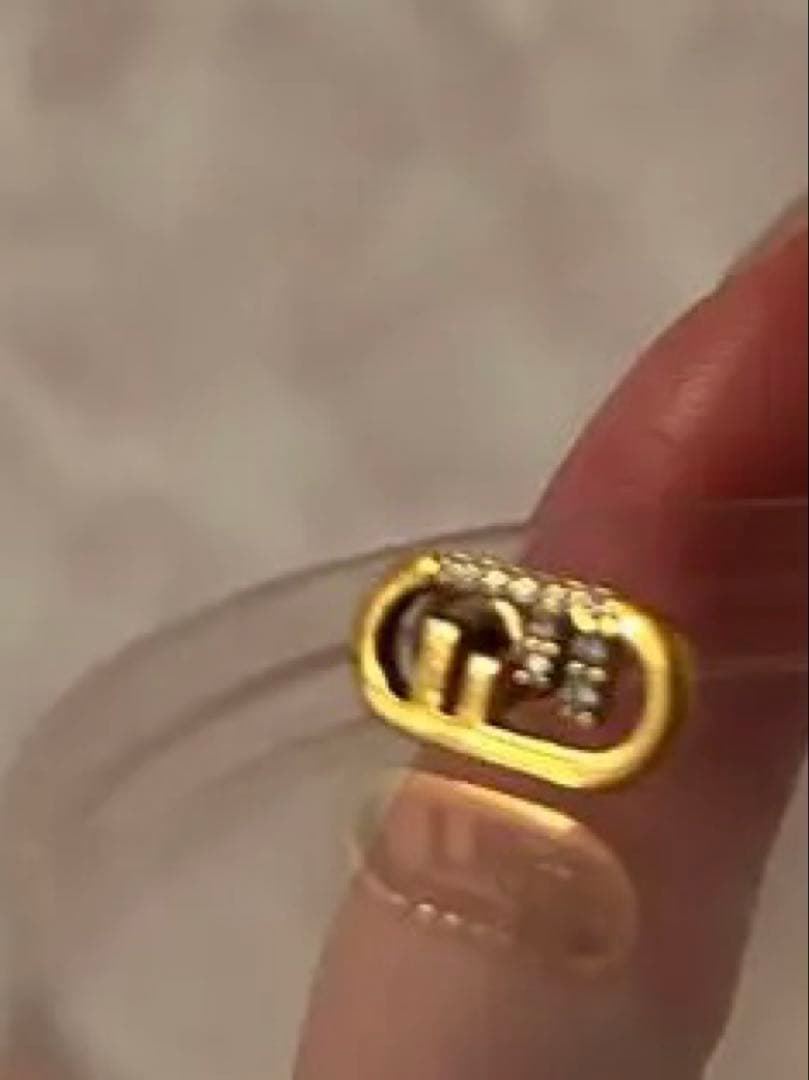 Fendi オーロックピアス　片耳