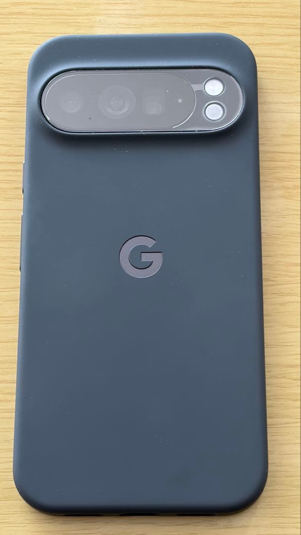 Google Pixel 10 ProXL 本体 黒 純正ケース付き