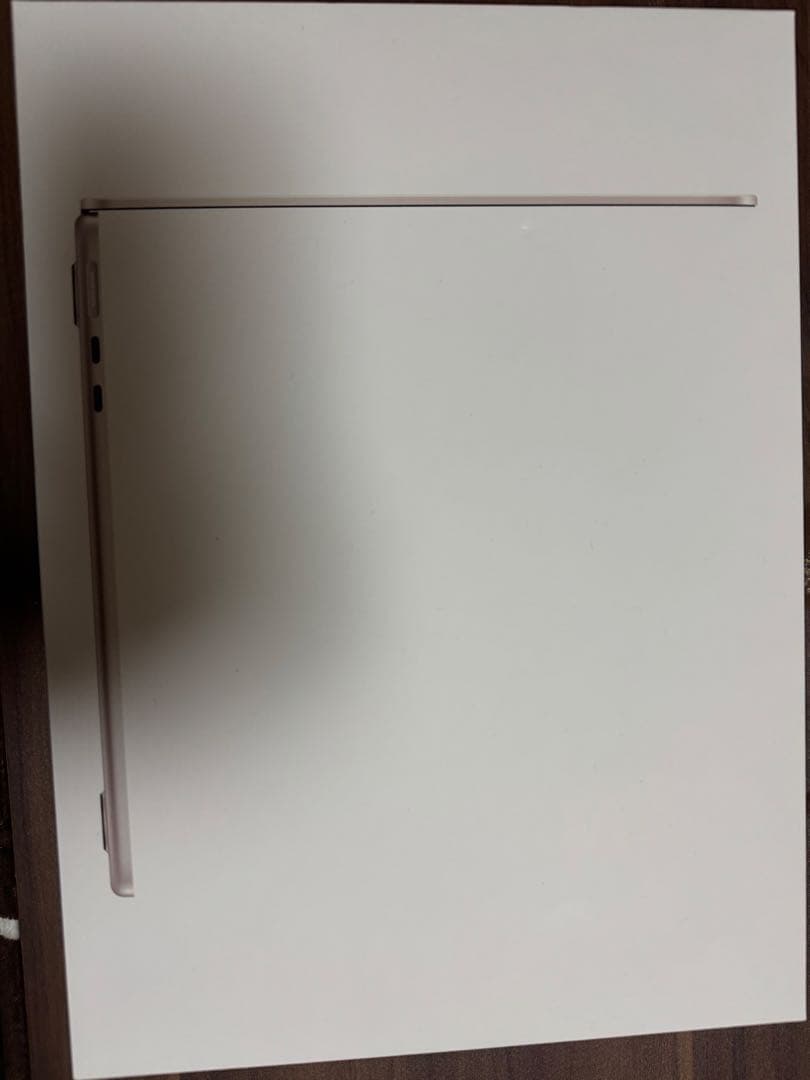 Apple MacBook Air M3 2024 13インチ