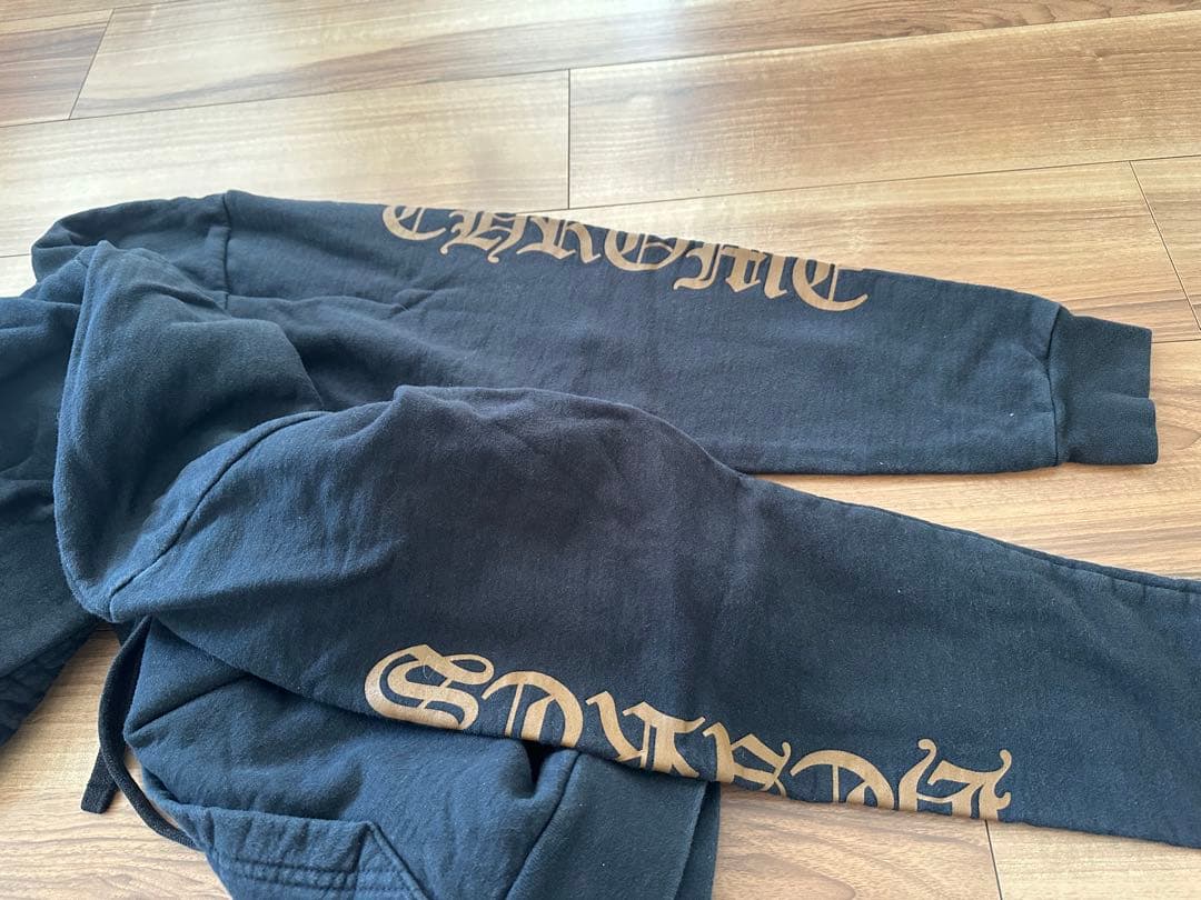 クロムハーツ　パーカー　ブラウン