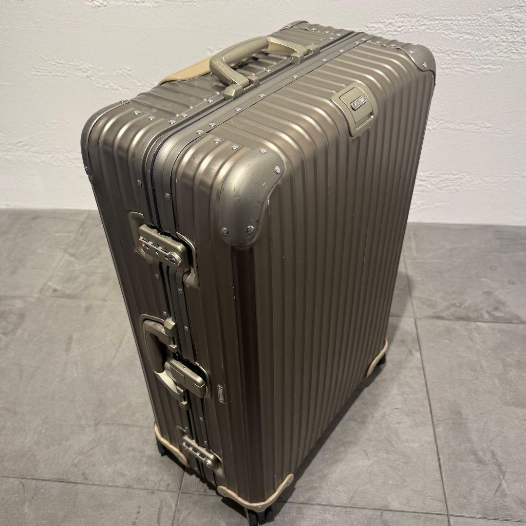 RIMOWA（リモワ）／TOPAS TITANIUM／シャンパンゴールド