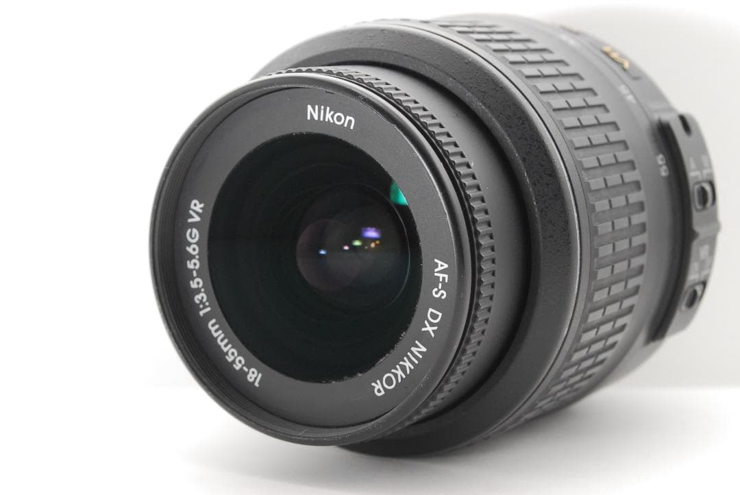 【新品級ショット数　美品】Nikon D3100　スマホ転送　動画も撮影できる