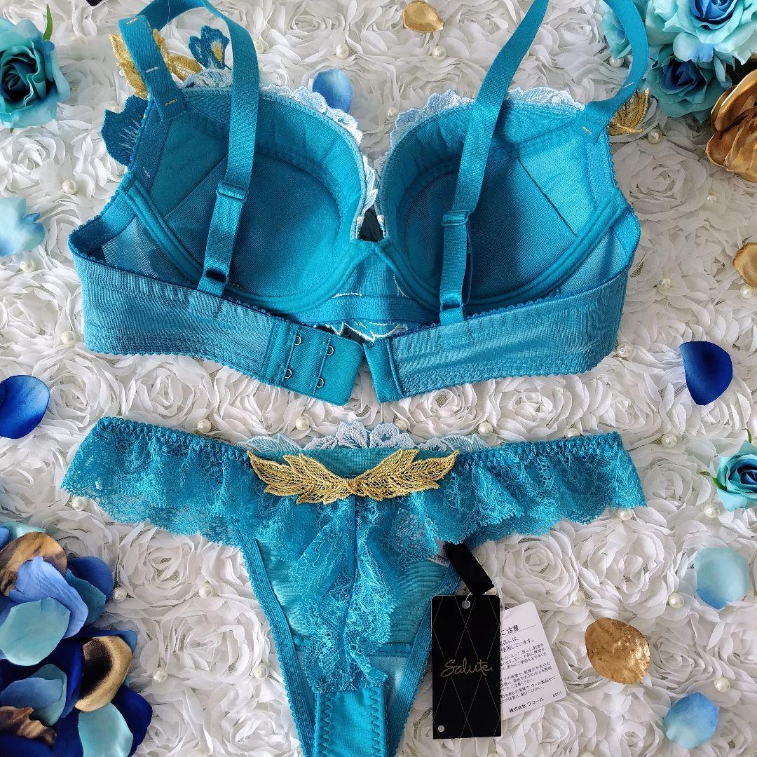 サルート♥71G キューバ D65 ソングM BU