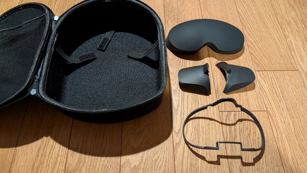 【美品】 Quest PRO　専用ケース付き