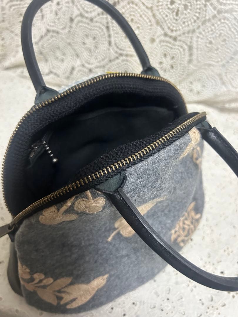 60123C ミナペルホネンハンドメイド おすましブガッティ