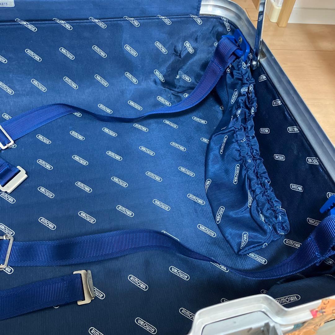 い*ち様 リモワ　シルバー　キャリーケース