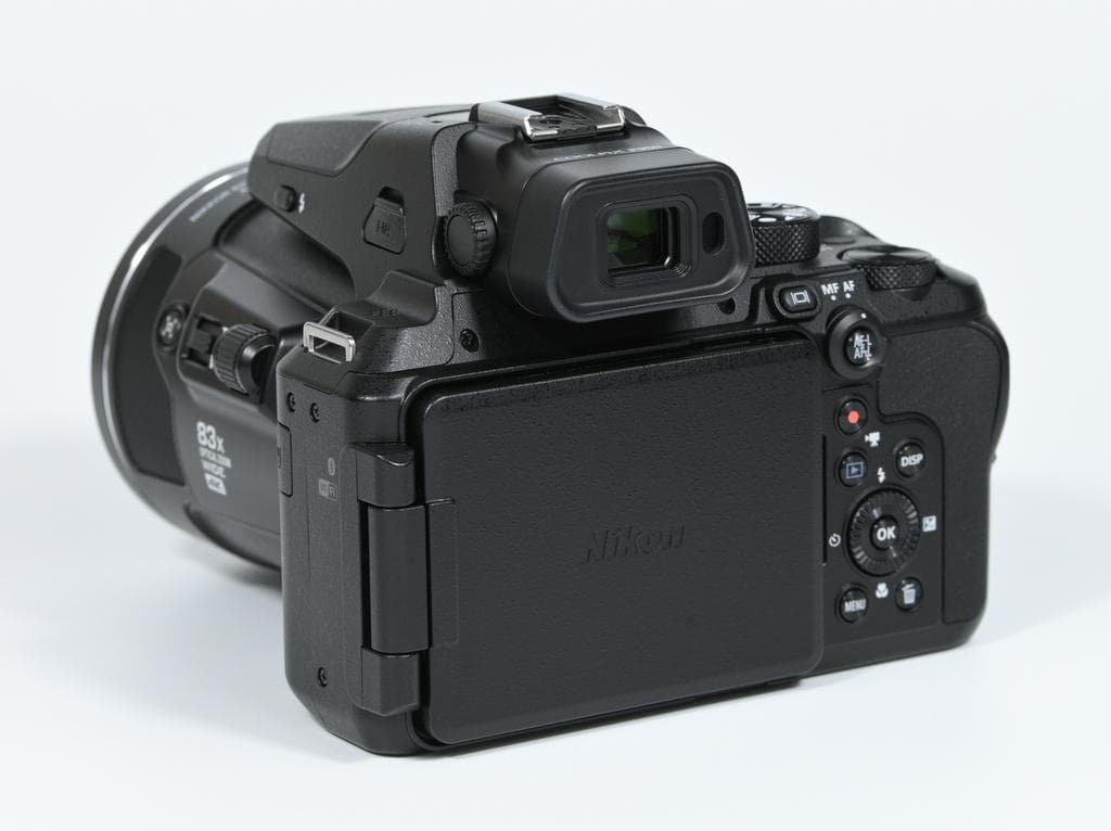 【ほぼ新品】 ニコン　Nikon COOLPIX P950