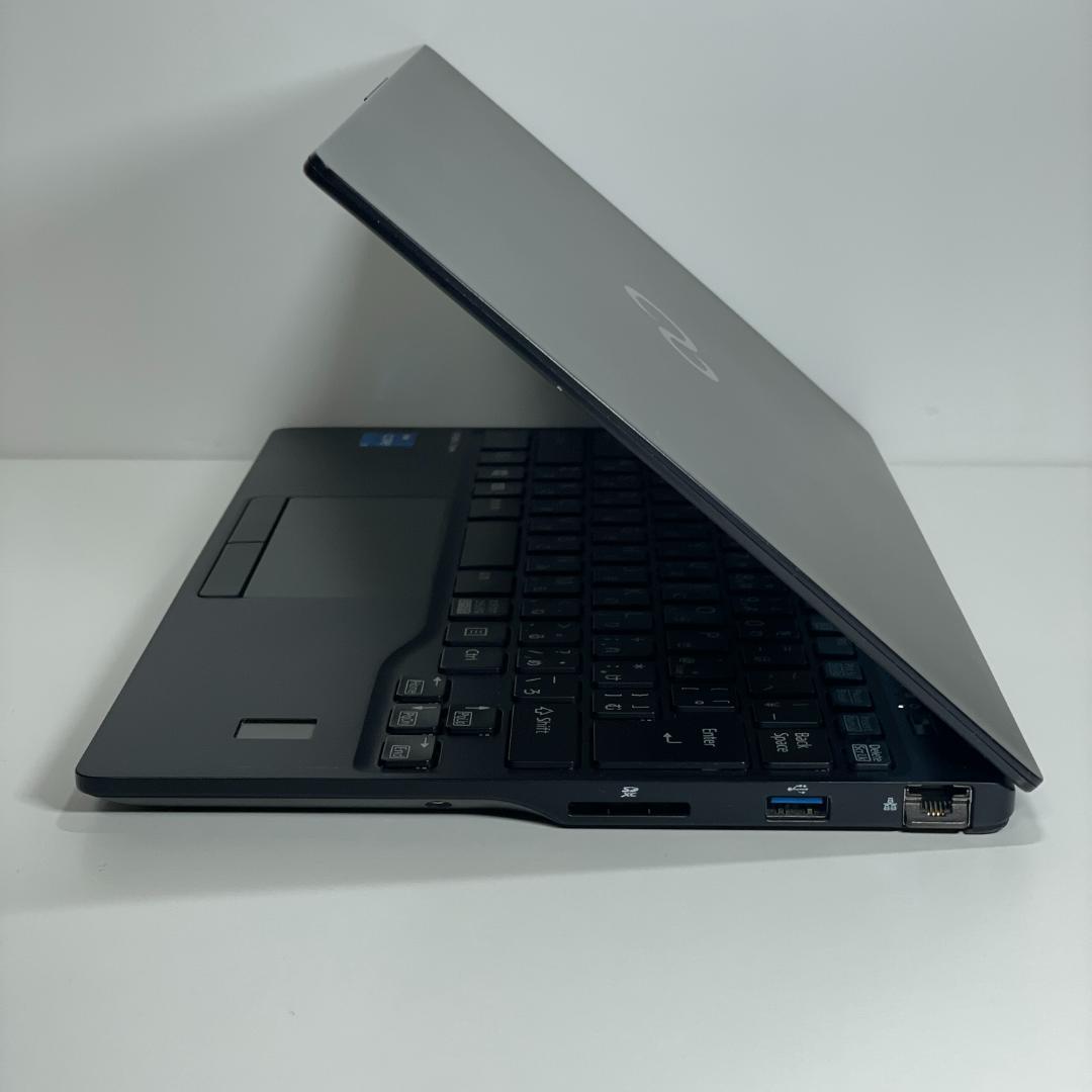 第11世代i5 富士通 U9311 ノートPC win11 軽量 office