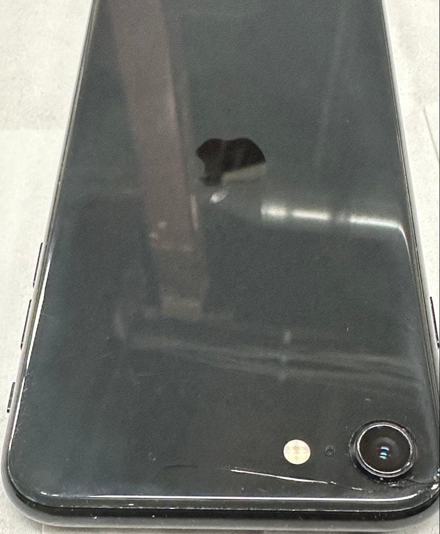 iPhone SE2 64GB ブラック SIMフリー 本体 中古品