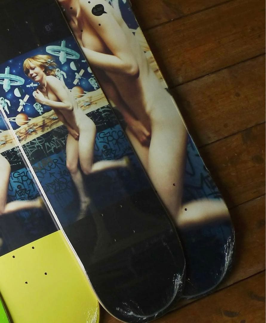 スケボー　デッキ　violet 新品未使用