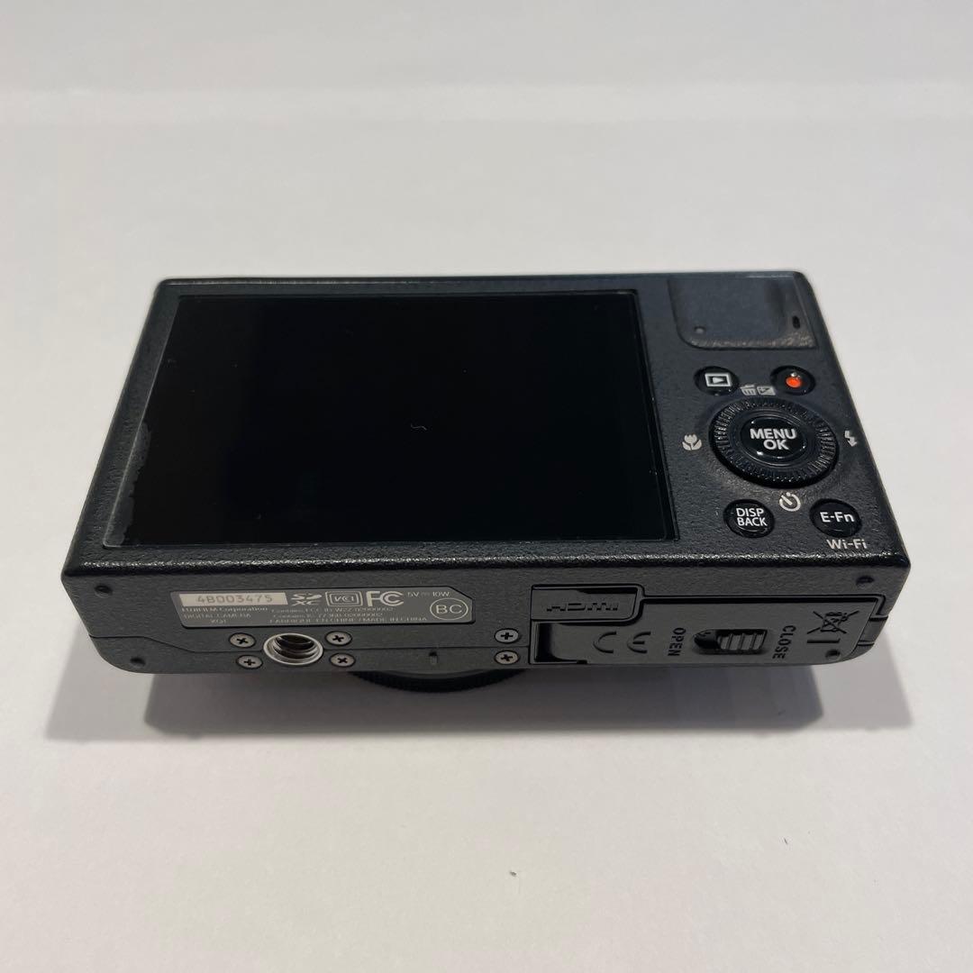 FUJIFILM XQ1 コンデジ