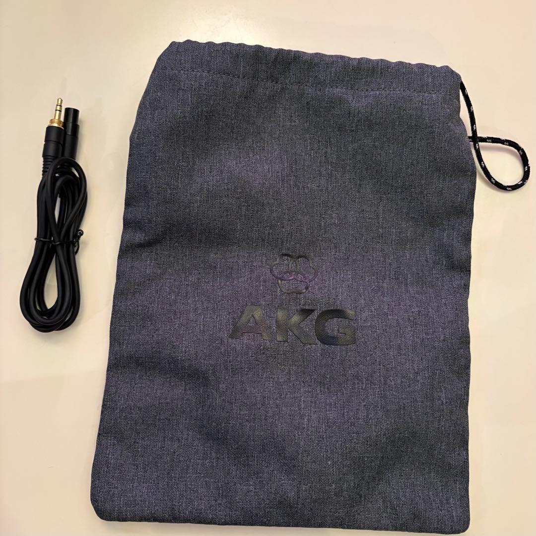 ヘッドホン AKG K371-BT