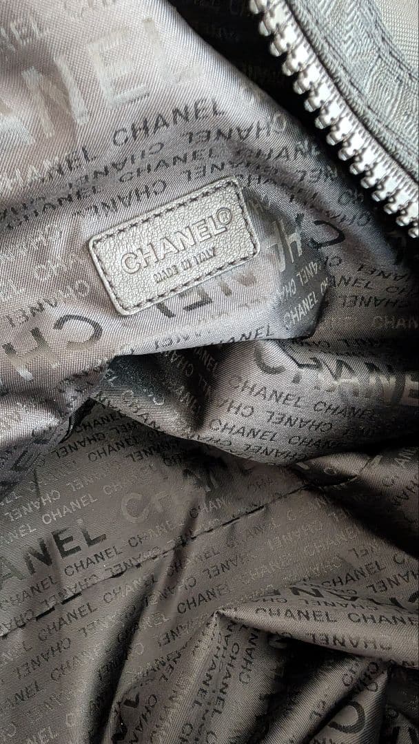 CHANEL ブラック ボストンバッグ　ゴルフ、ジムにも