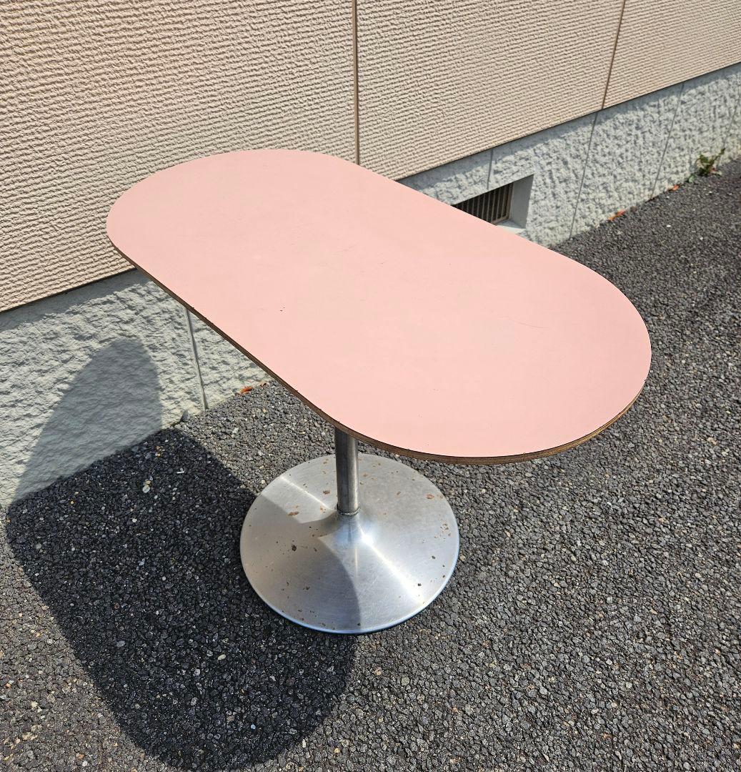 ジャパンヴィンテージ オーバル型 鉄脚の丸テーブル カフェ 喫茶店 店舗什器
