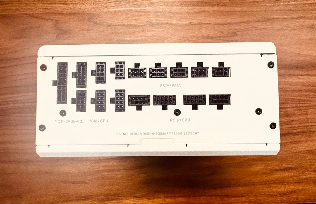 CORSAIR RM1200x SHIFT White 1200W 電源