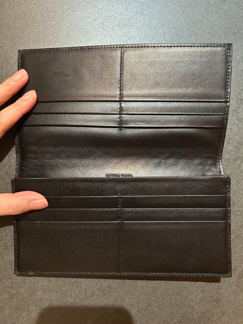 【美品】BOTTEGA VENETA 長財布 ブラック（箱あり）